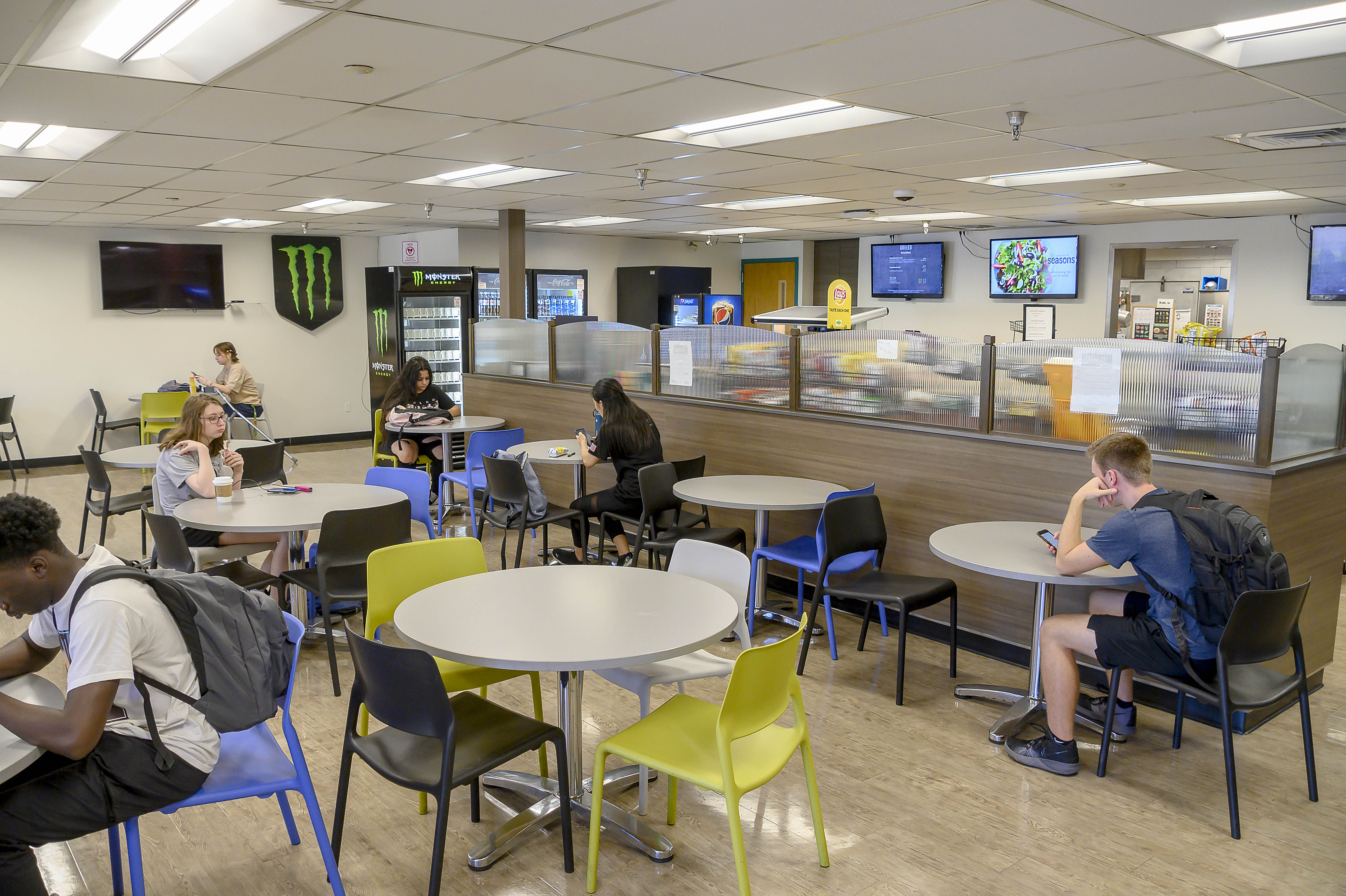 Dining at CGC Pecos Campus